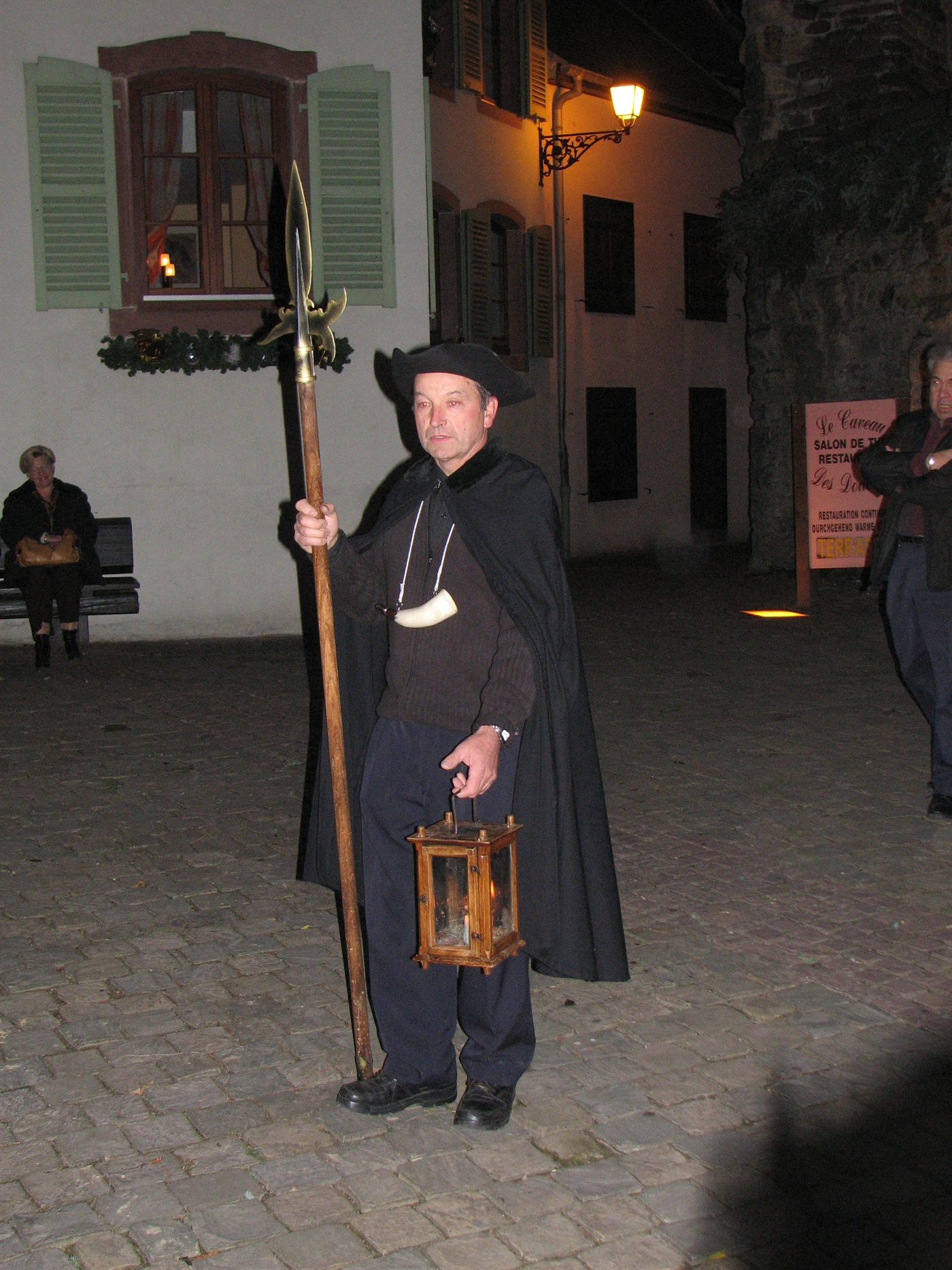 Veilleur de nuit à Eguisheim
